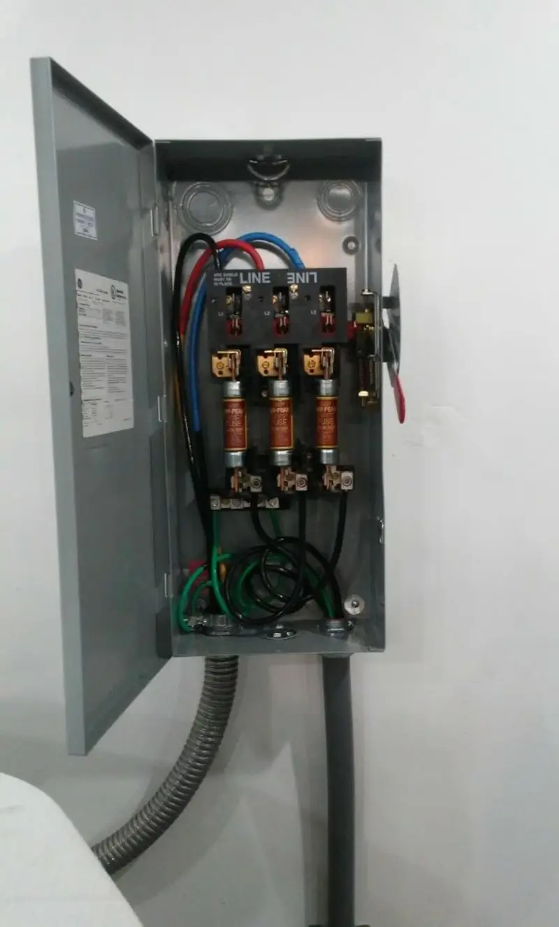 Three-phase disconnect switch installed for Smoke Detector Installation in Sheffield Lake